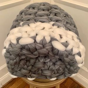 43”x64” Chunky Blanket made with Showstopper yarn